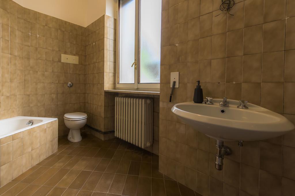 Baker Street Hotel Bergamo Ngoại thất bức ảnh