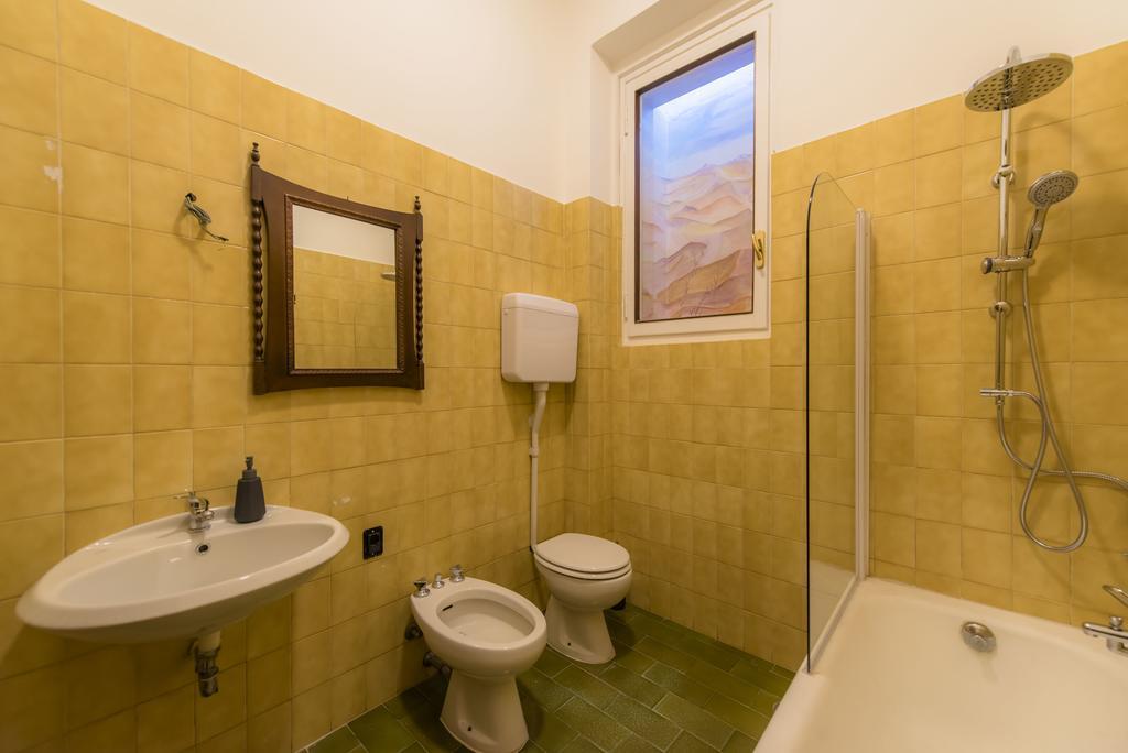 Baker Street Hotel Bergamo Ngoại thất bức ảnh