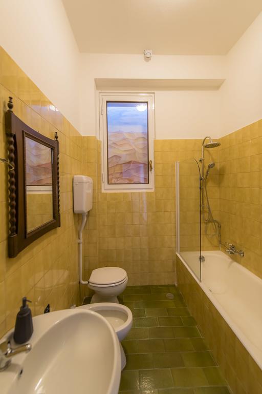 Baker Street Hotel Bergamo Ngoại thất bức ảnh